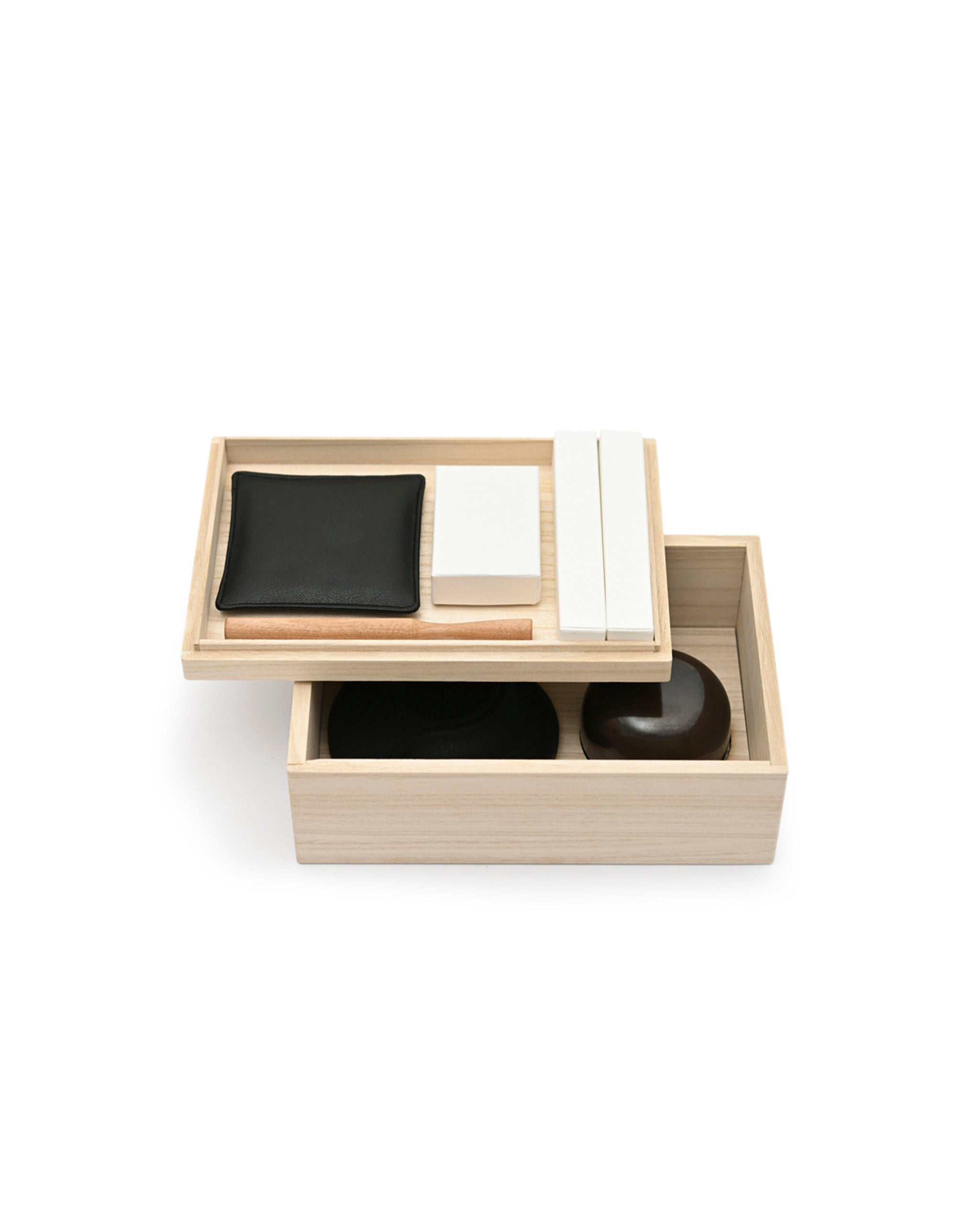 Nezen Box Set by Iwata on a white background