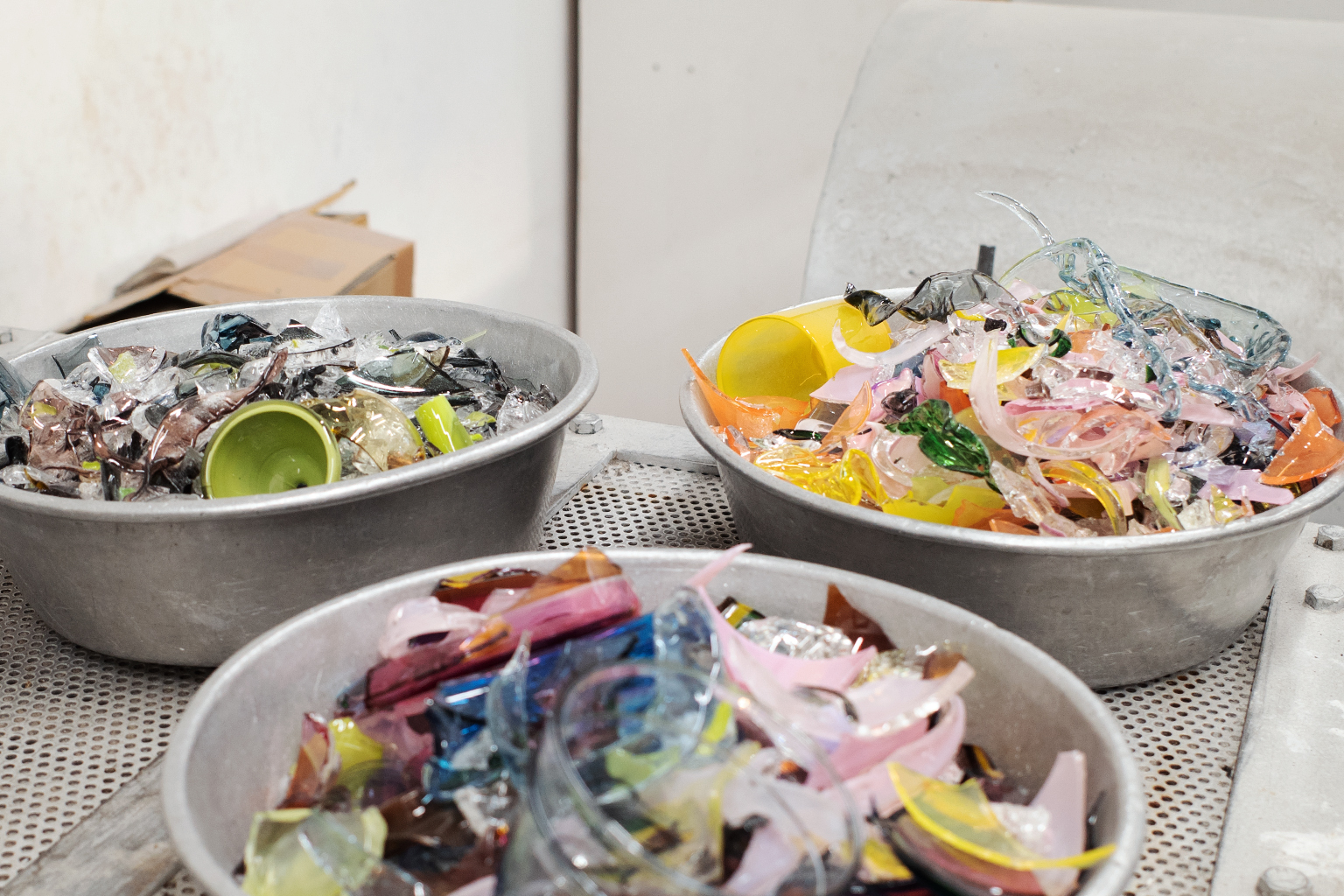 Bowls of recycled cullet glass shards