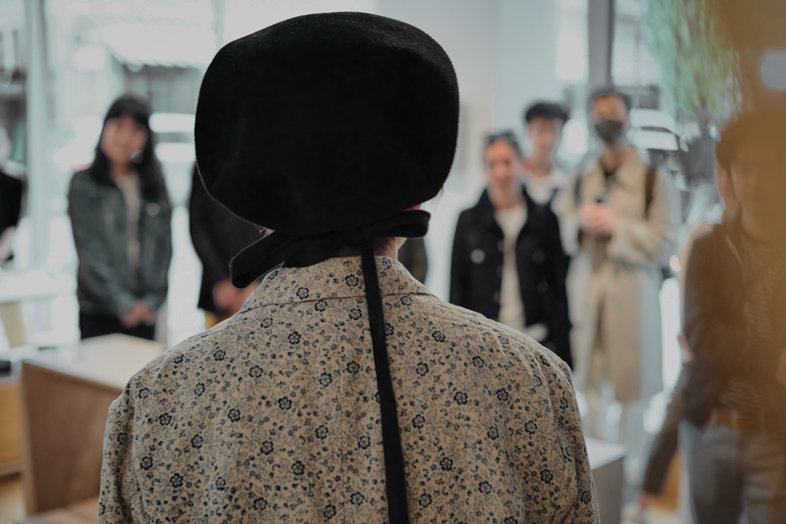 Factory Zoomer founder Kazumi Tsuji making a speech at Nalata Nalata gallery