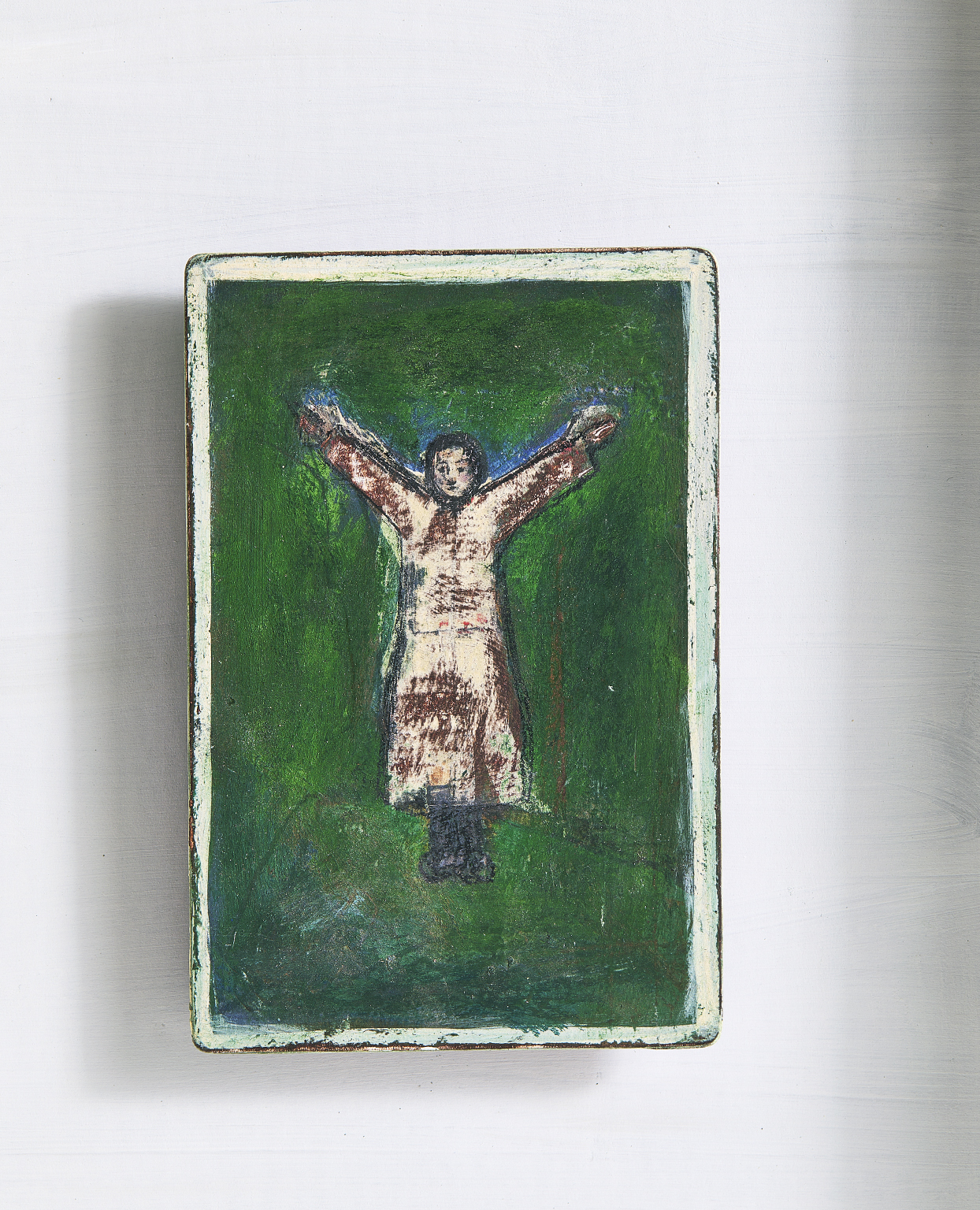 Up-close of Y Painting of a person standing in a Y-Shape with a green backdrop by Ryuji Mitani