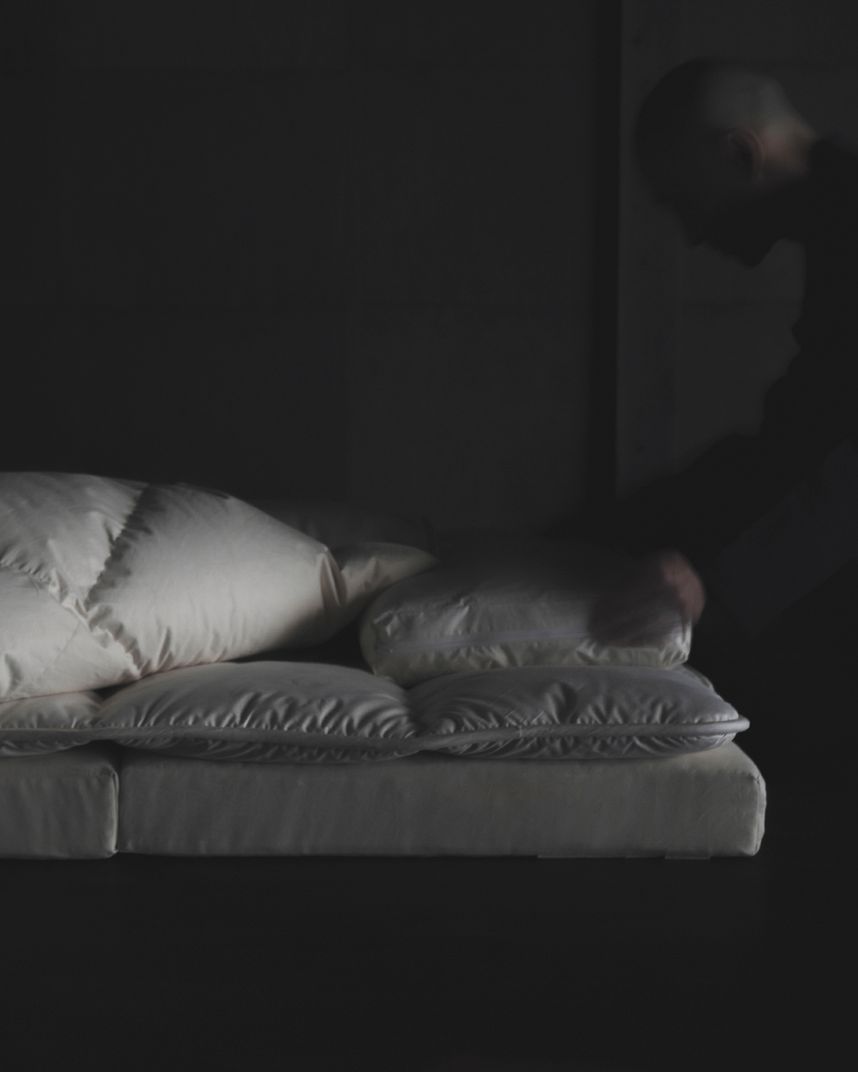 Nezen Bedding by Iwata with monk fixing pillow